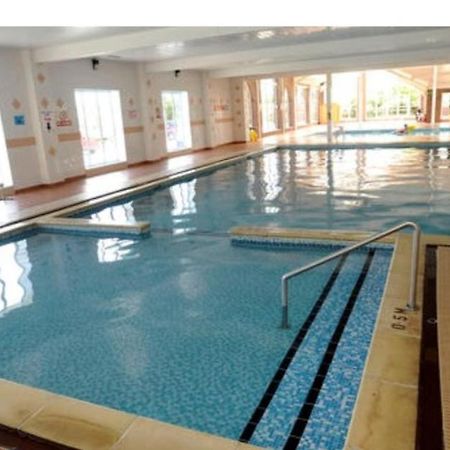 Holiday Home In Lyons Robin Hood Holiday Park Meliden Luaran gambar