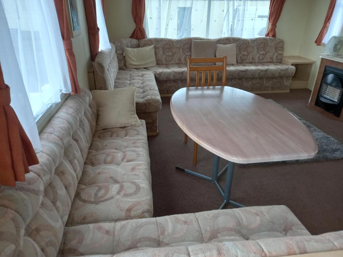 Holiday Home In Lyons Robin Hood Holiday Park Meliden Luaran gambar