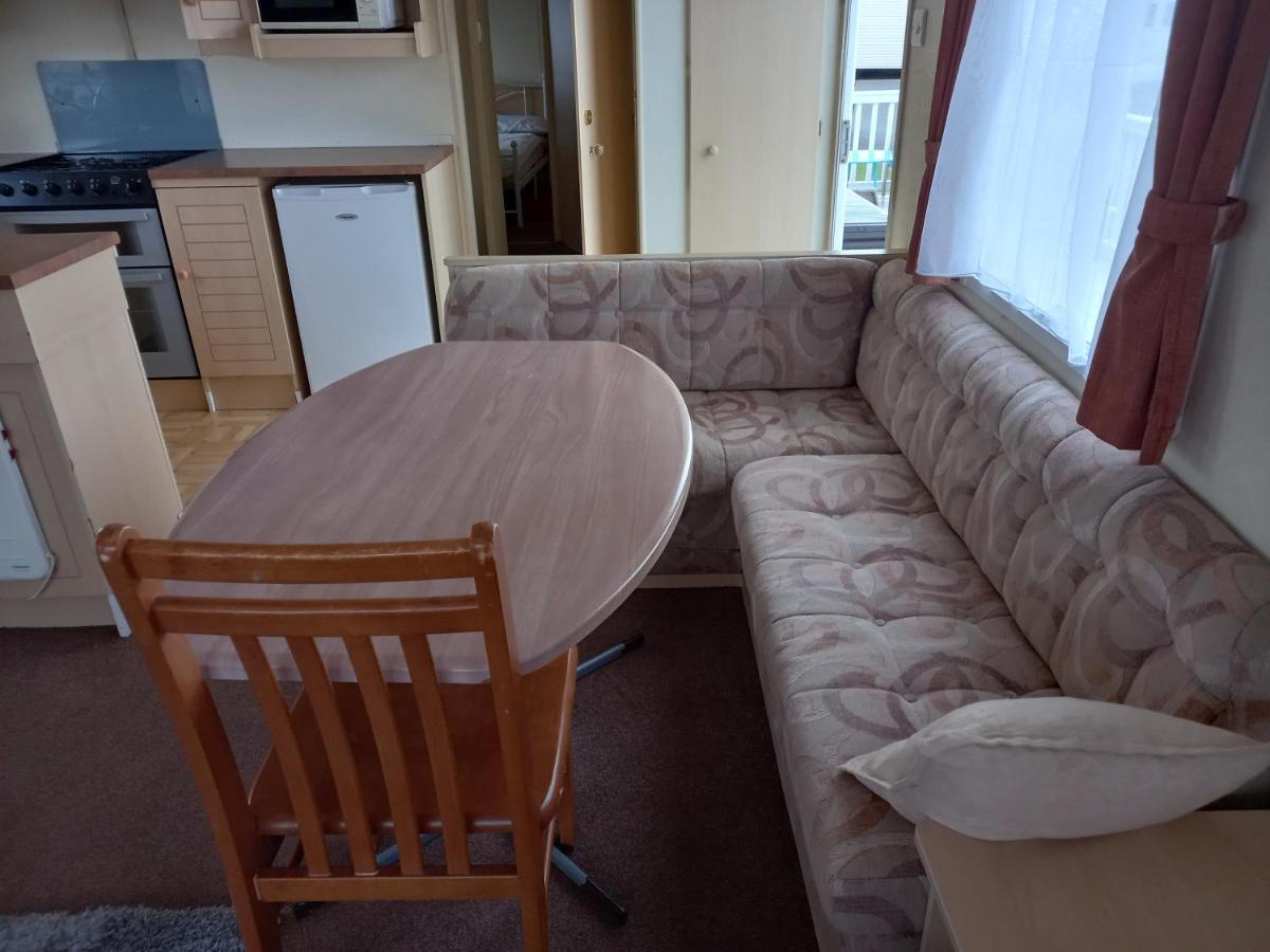 Holiday Home In Lyons Robin Hood Holiday Park Meliden Luaran gambar