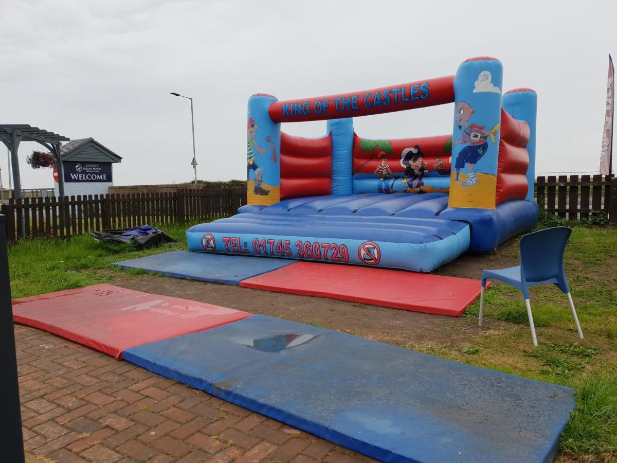 Holiday Home In Lyons Robin Hood Holiday Park Meliden Luaran gambar