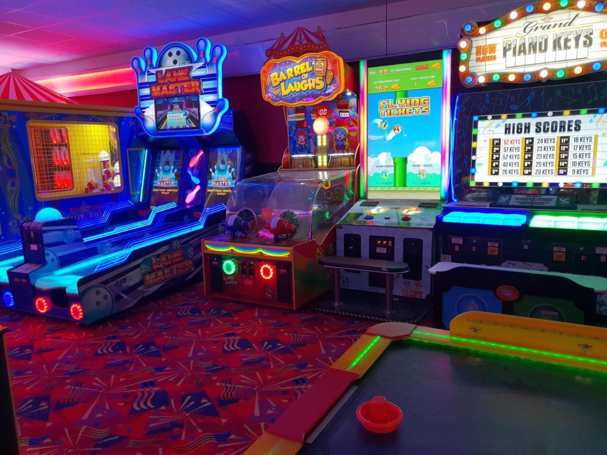 Holiday Home In Lyons Robin Hood Holiday Park Meliden Luaran gambar