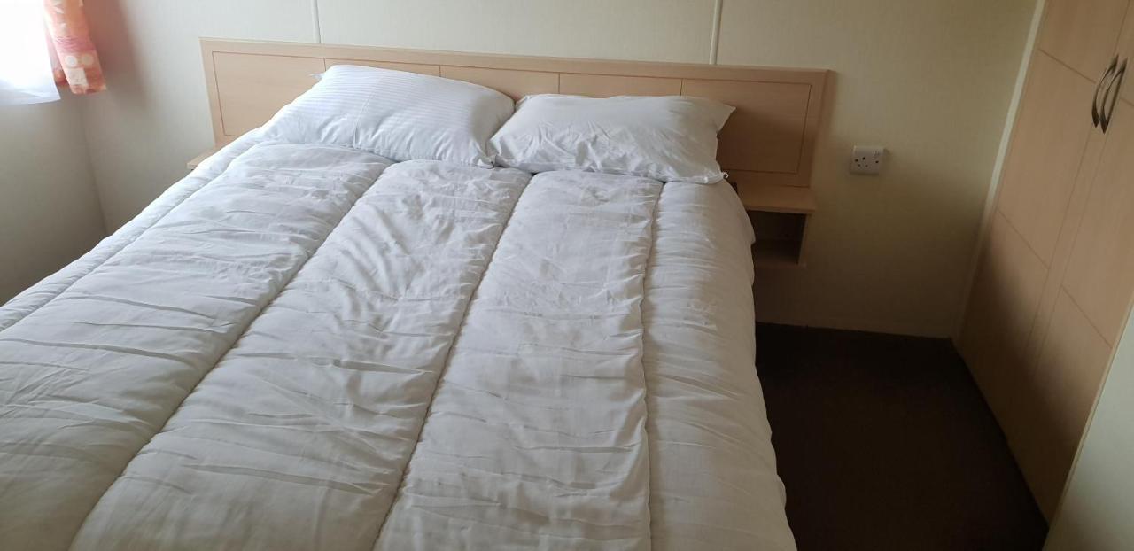 Holiday Home In Lyons Robin Hood Holiday Park Meliden Luaran gambar