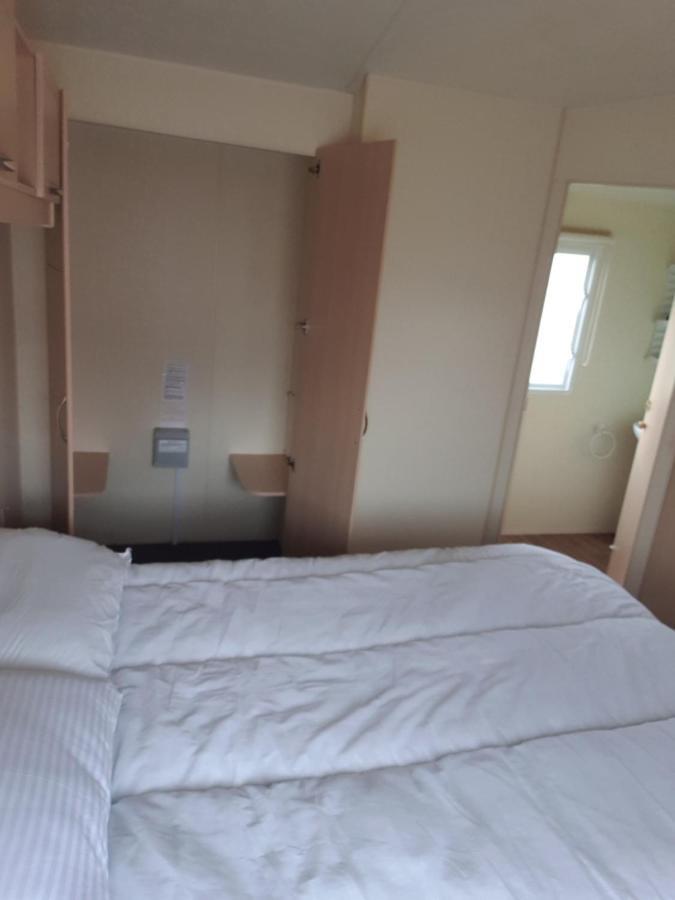 Holiday Home In Lyons Robin Hood Holiday Park Meliden Luaran gambar